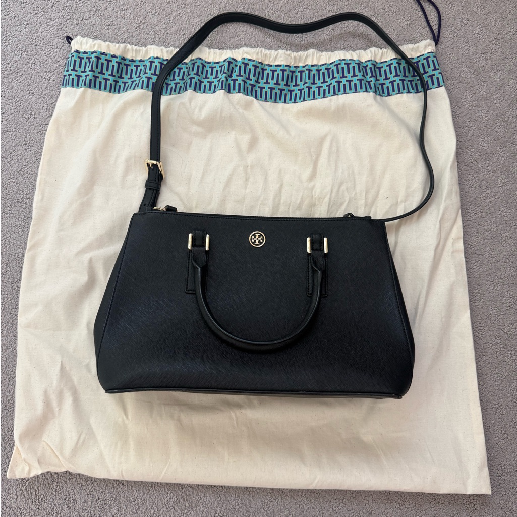 Tory Burch Black Saffiano Robinson Mini Ew Gold Logo
